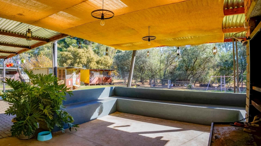 4 Bedroom Property for Sale in Kwaggafontein Free State